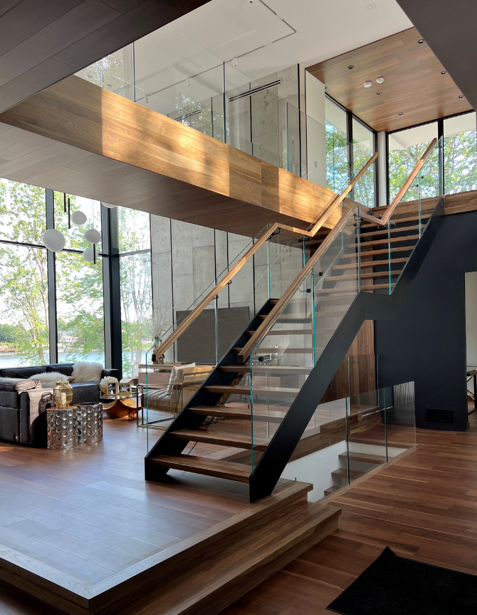   LSD STRINGER  FLOATING WOOD STAIRCASE WITH LATERAL STEEL STRINGERS AND GLASS RAILINGS  - San Diego - Prestige Metal