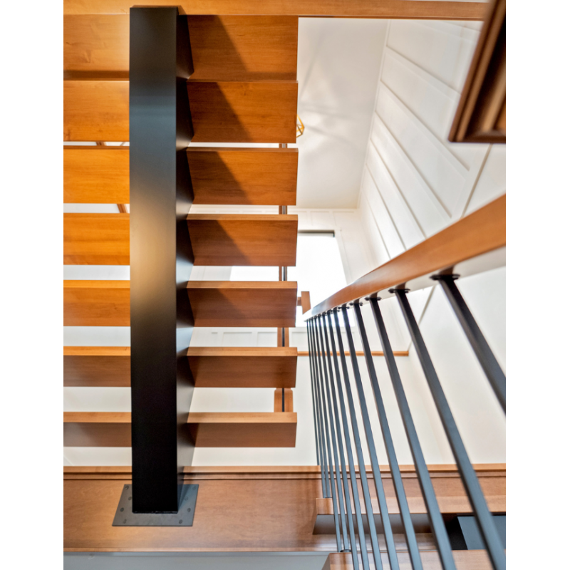   LSE STRINGER  STAIRCASE WITH CENTRAL MONO STRINGER AND STAINLESS STEEL BALUSTERS  - Seattle - Prestige Metal