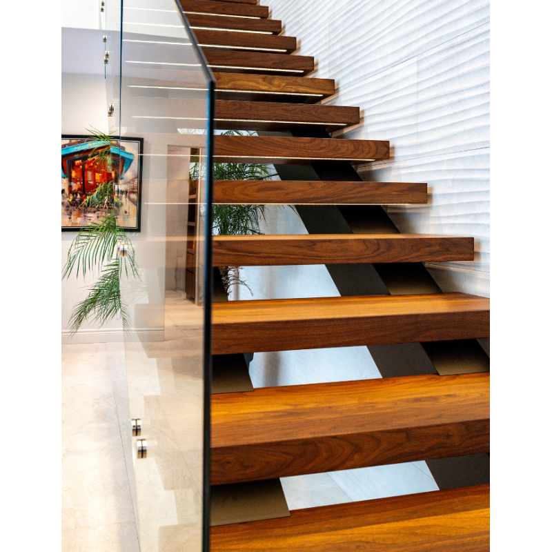 New York  Home  | Prestige Metal