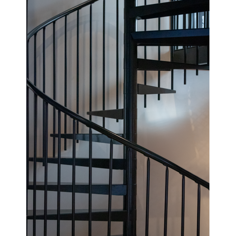 Everest Réalisations | Prestige Metal COLIMAÇON ESCALIER HÉLICOÏDAL E56 - E67 - Everest - Prestige Metal