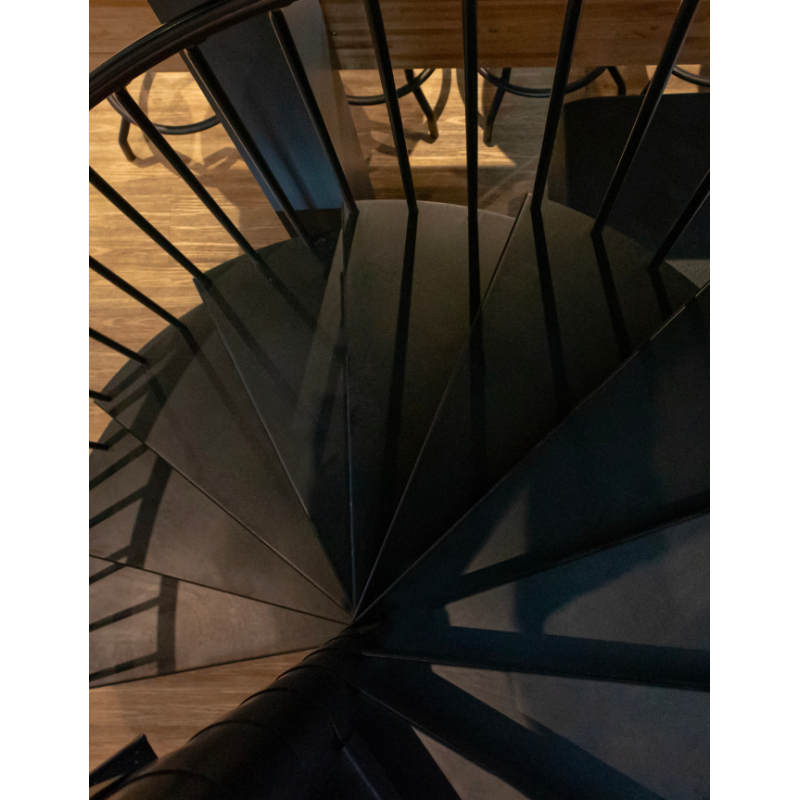 Everest  Portfolio  | Prestige Metal